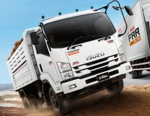 ISUZU FORWARD FRR210 เปรียบเทียบ